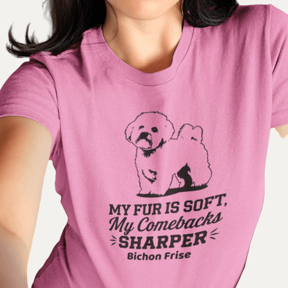 „Puha a bundám, élesebbek a hátamon a hátam” – Uniszex Bichon Frise póló (fekete dizájn)
